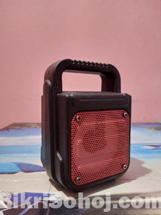 Wireless speaker extra bass